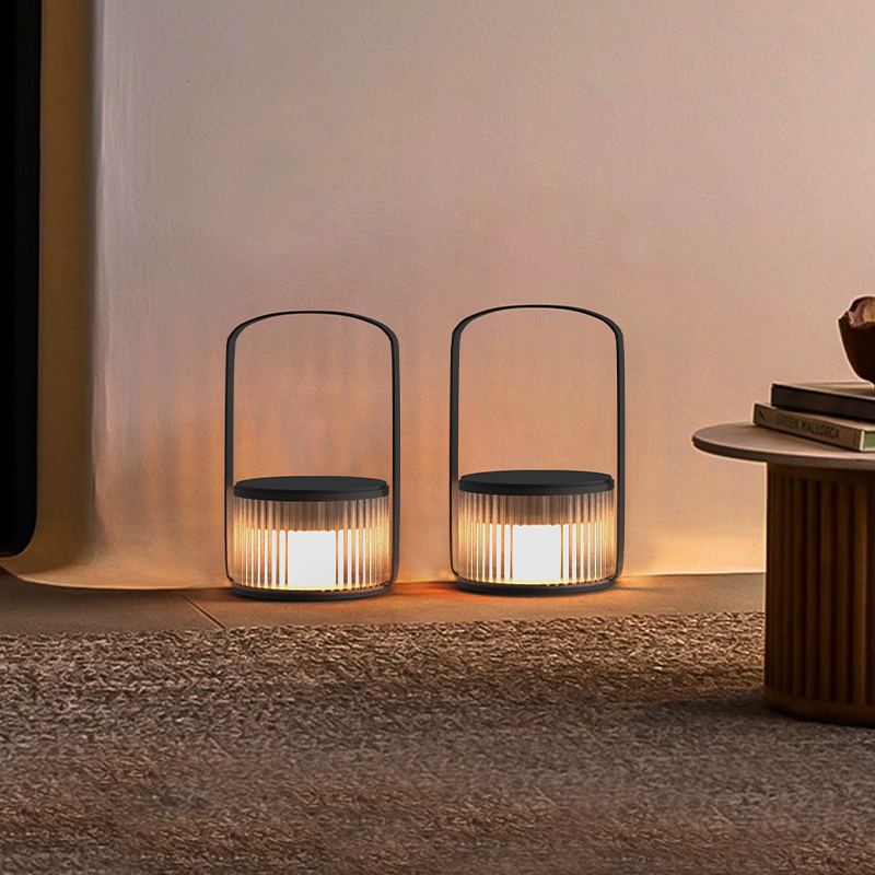ไฟสนามพลังงานแสงอาทิตย์แบบพกพา - Outdoor Lighting And Decor บทวิจารณ์และราคา